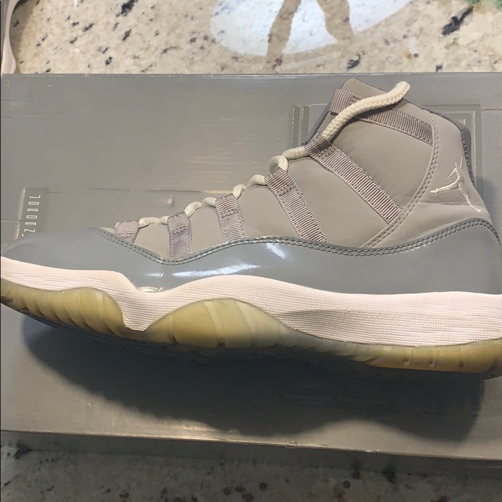 Jordan retro 11 “cool gray”
